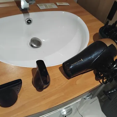 דירה Loft De 130 M2 Avec Et Billard Au Coeur De *