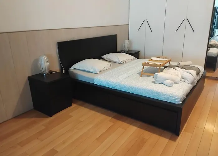 Loft De 130 M2 Avec Et Billard Au Coeur De דירה ברסט