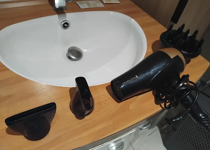 דירה Loft De 130 M2 Avec Et Billard Au Coeur De *