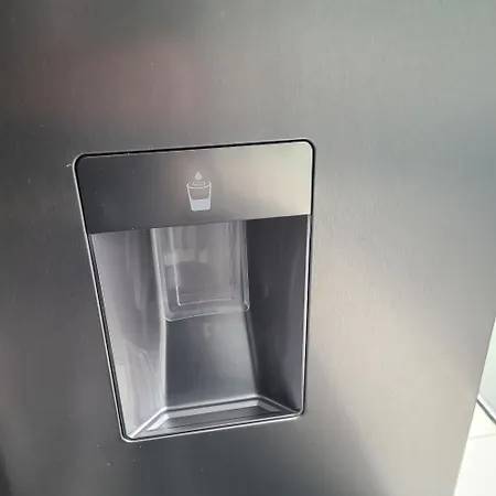 Loft De 130 M2 Avec Et Billard Au Coeur De 布雷斯特