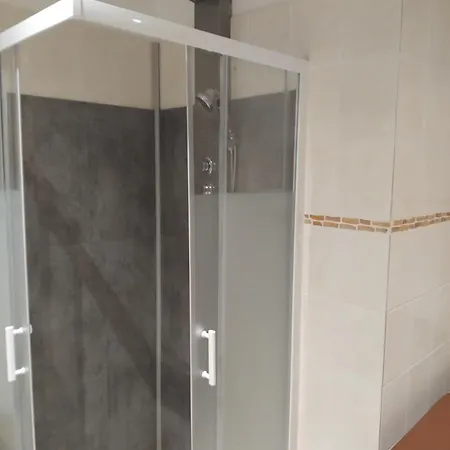 Loft De 130 M2 Avec Et Billard Au Coeur De Daire *