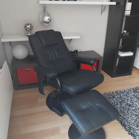 Daire Loft De 130 M2 Avec Et Billard Au Coeur De Brest